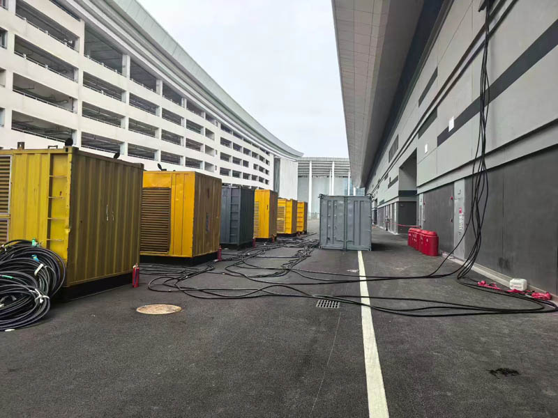 上蔡冬季柴油发电机启动前需要做哪些准备工作？